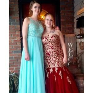 Meet your Posher, Brittany